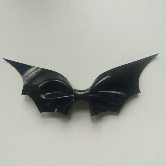 Accessories - Bat hair bow